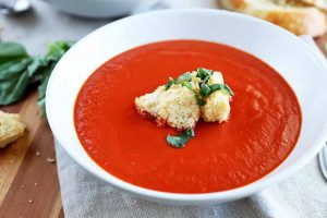 Easy 20-Minute Creamy Tomato Basil Soup (Dairy Free)