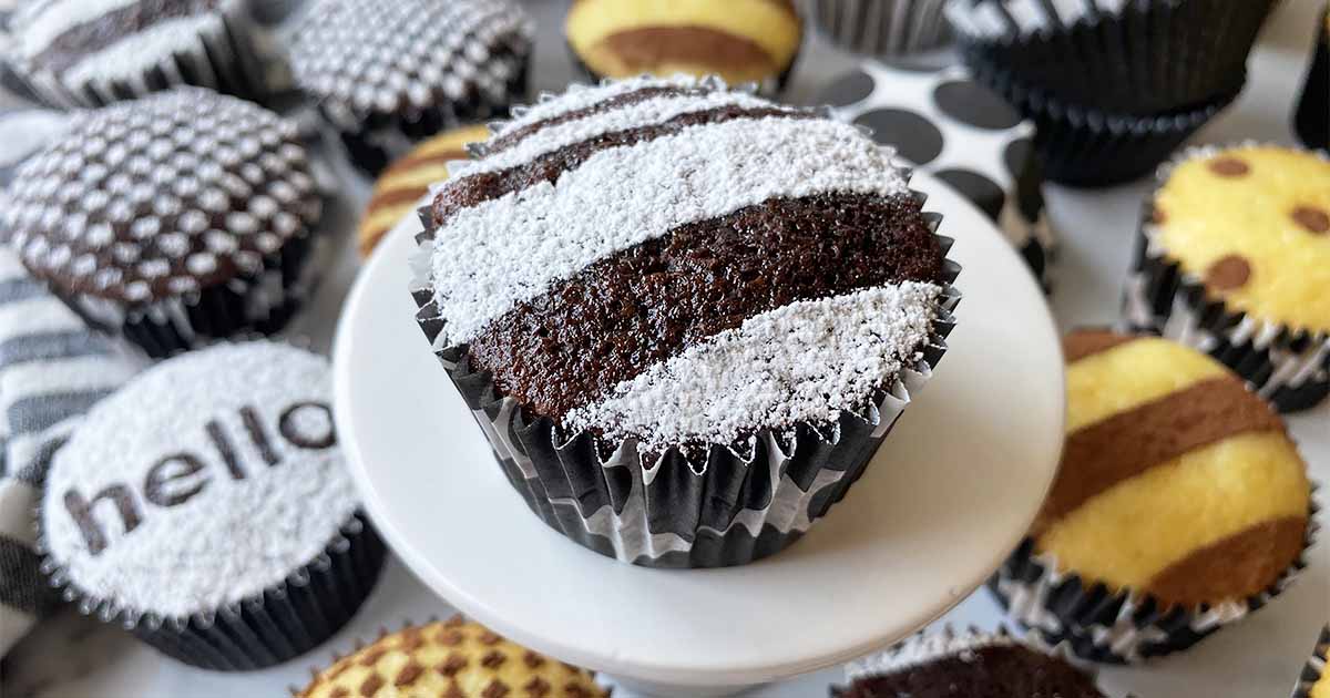 An Easy Frosting-Free Way to Decorate Cupcakes | Foodal
