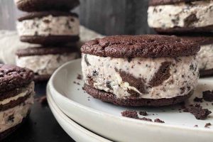 Homemade Chocolate Cookie Ice Cream Sandwiches