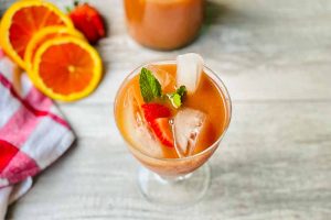 Strawberry Orange Mint Juice