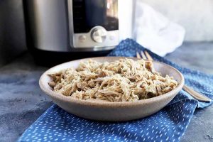 How to Cook Shredded Chicken in the Electric Pressure Cooker