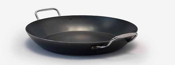 Image of a blue carbon steel paella cookware