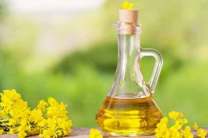 Canola vs. Rapeseed Oil: What’s the Difference?