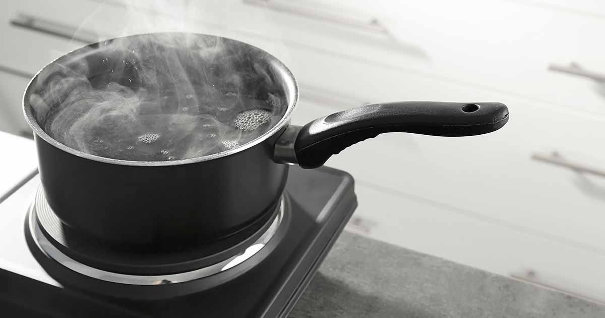 This multi-section frying pan is perfect for lazy cookers