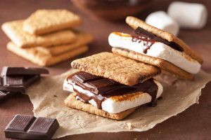 Top 10 Easy S’mores Makeovers for Fun Summer Bonfires